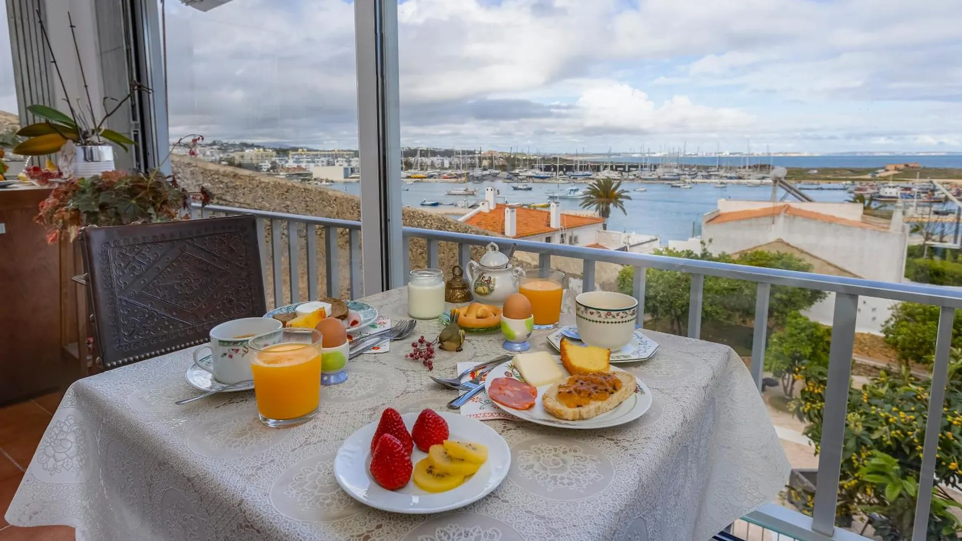 Guest house Casa Flor Do Mar Lagos